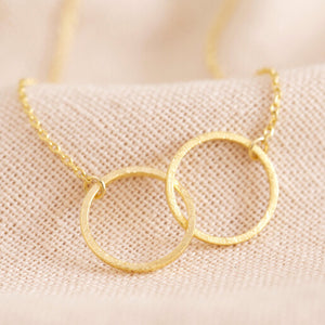Interlocking Hoops Necklace - Gold